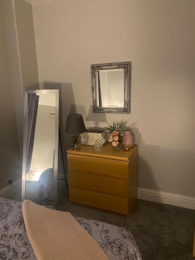 1 Bedroom Spacious Apartment 莱瑟姆-圣安妮 外观 照片